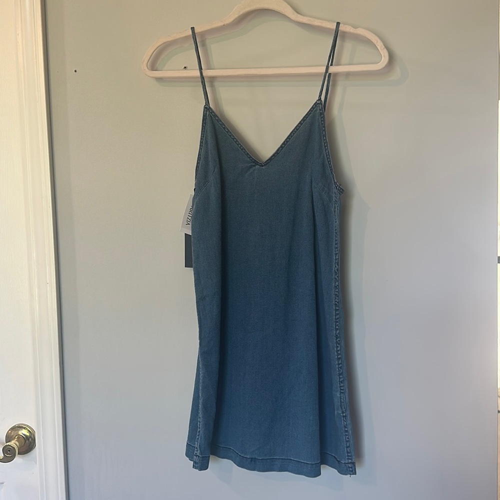 aritzia dress new with tags
